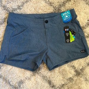 Pelagic Shorts | size 8